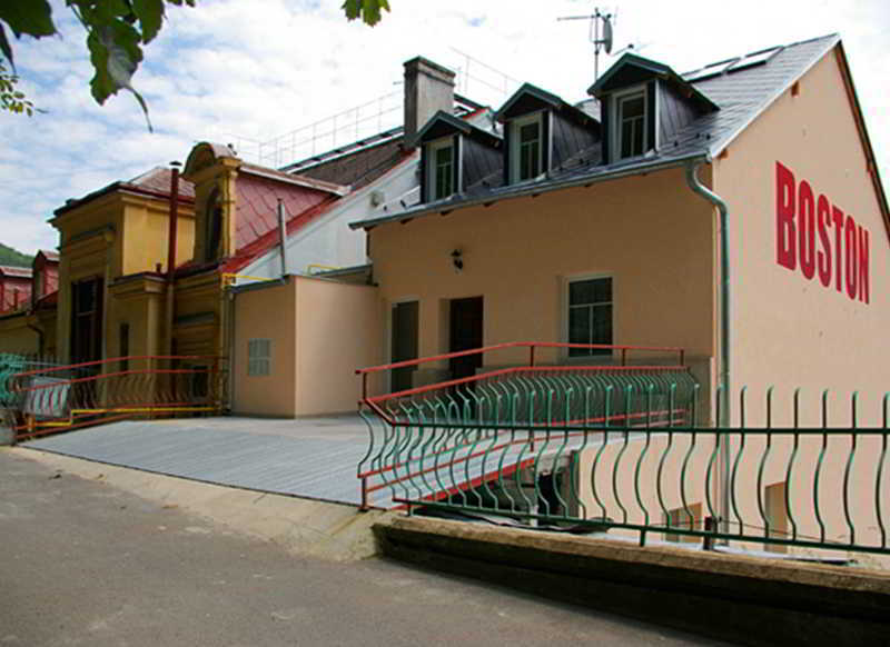 Hotel Boston Karlovy Vary Exterior photo